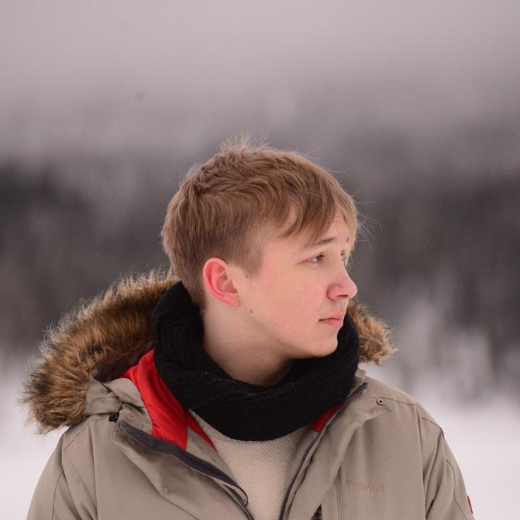 Portrait of Nova Calder, group coordinator and fusion cooking expert